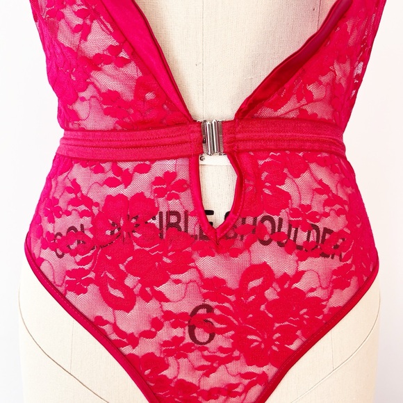 Frederick's of‎ Hollywood Chain Back Red Lace Bodysuit, Sexy Open Front Size L - Picture 2 of 6
